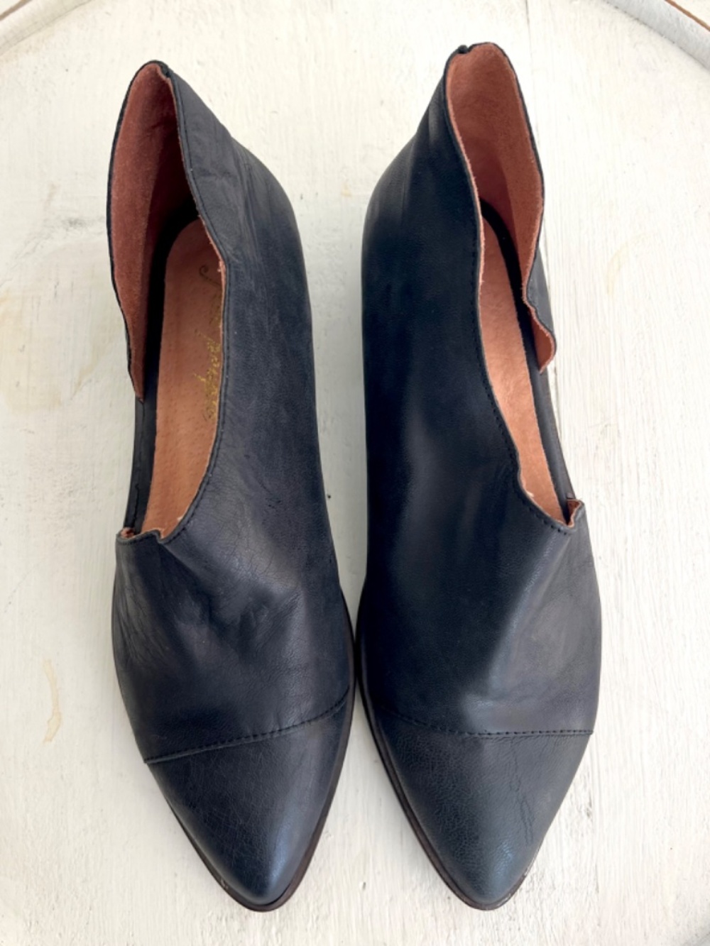 FREE PEOPLE Royale Flat in Black Leather - NWOB! - 38/ US 8 - Picture 6 of 12